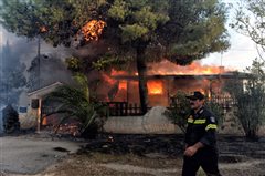 Τραγωδία - Τουλάχιστον 24 νεκροί από τις πυρκαγιές στην Ανατολική Αττική