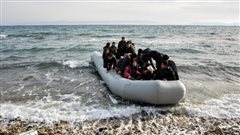 Περίπου 500 μετανάστες-πρόσφυγες έφθασαν στα νησιά του β. Αιγαίου