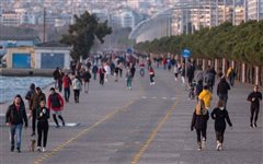 Νέα Παραλία Θεσσαλονίκης: 400 σακούλες σκουπιδιών μάζεψαν οι υπάλληλοι καθαριότητας την Κυριακή