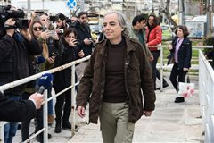 Μεταγωγή Κουφοντίνα στις αγροτικές φυλακές Βόλου!