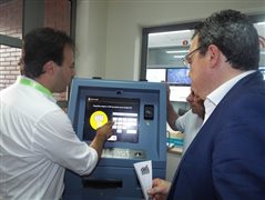 Tα Τρίκαλα έχουν εγκαταστήσει ATM πιστοποιητικών!