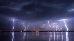11.600 κεραυνούς έριξε ο Γηρυόνης!