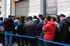 Θεσσαλονίκη: Μαθητές κάνουν κοπάνα για τη Black Friday!