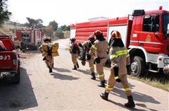 Μια γυναίκα απανθρακώθηκε μετά από φωτιά σε τροχόσπιτο!