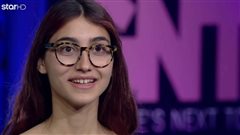 Πέταξε τα γυαλιά, άλλαξε εικόνα: Η απίστευτη «μεταμόρφωση» της Ελευθερίας Καρναβά 4 χρόνια μετά το GTNM (Pics)
